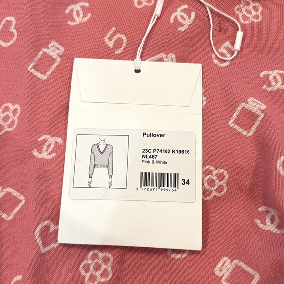 Chanel Sweater From the Cruise 2023 Collection by Karl Lagerfeld Size FR 34 - Picture 11 of 15